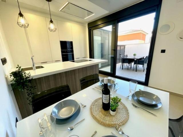 Gatu Premium Alma Marinera, Preferente Mayores De 25 Anos Y Familias Cádiz Exterior foto